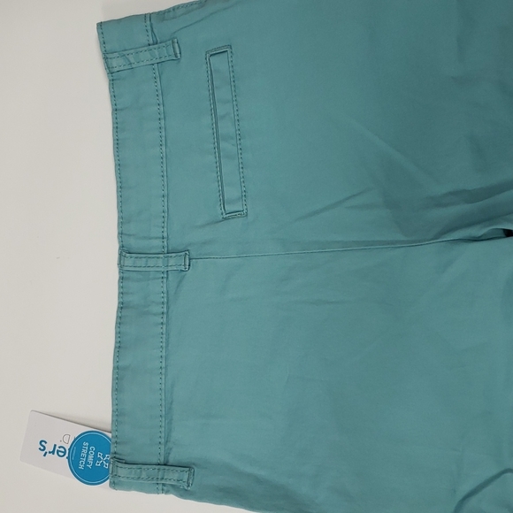 Boy shorts sz 10 carters - Picture 3 of 6
